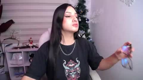 alexaa_obrien online show from 12.29.24