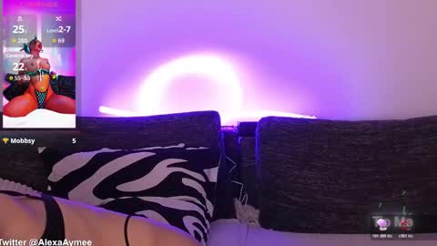 Snapshot of alexaaimee chatting on 01.18.26 Alexa online show from 01.18.26