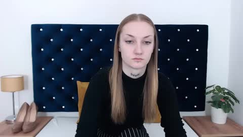 Snapshot of alexabigheart chatting on 01.08.25 Alexa with big heart 3 online show from 01.08.25