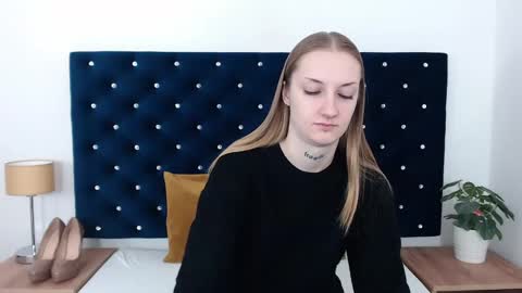 Snapshot of alexabigheart chatting on 01.13.25 Alexa with big heart 3 online show from 01.13.25