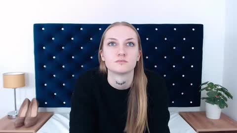 Snapshot of alexabigheart chatting on 01.31.25 Alexa with big heart 3 online show from 01.31.25