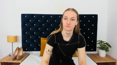 Snapshot of alexabigheart chatting on 02.27.25 Alexa with big heart 3 online show from 02.27.25