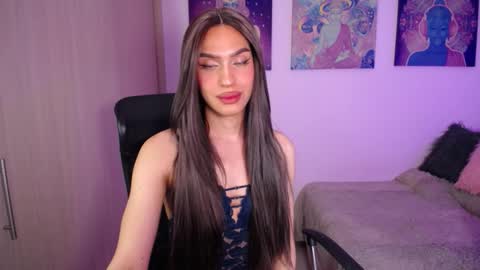Alexa Bloomx  online show from 02.06.26