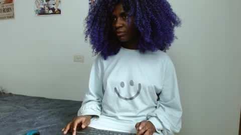 Snapshot of alexagons chatting on 02.16.25 alexagons online show from 02.16.25