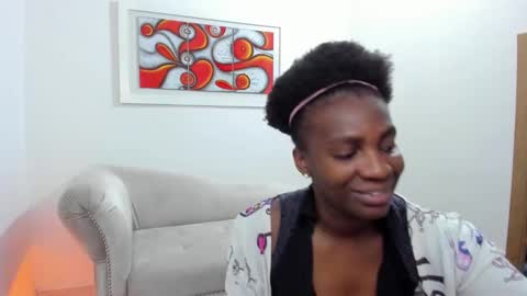 Snapshot of alexagons chatting on 10.14.25 alexagons online show from 10.14.25