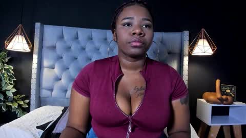 C A M I L A  online show from 11.02.25