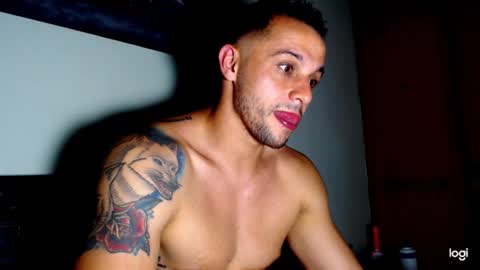 Snapshot of alexander_2015 chatting on 01.25.25 alexander_2015 online show from 01.25.25