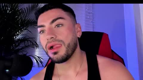 Snapshot of alexander_diiaz chatting on 10.16.25 Alexander Diaz online show from 10.16.25