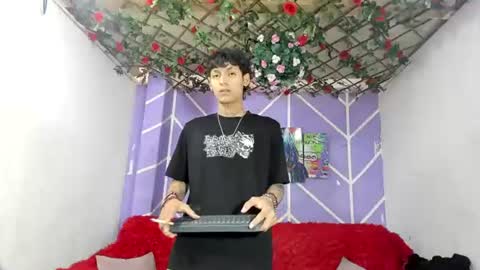 chicos hot online show from 07.27.26
