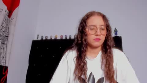 alexandra clauss online show from 06.17.26