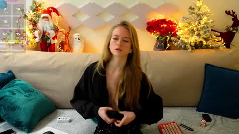 Alexandra Demore online show from 12.23.24