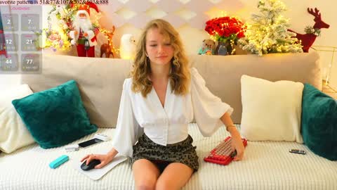 Alexandra Demore online show from 01.28.25