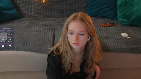 Alexandra Demore online show from 02.18.25