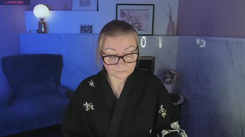 Alexandra online show from 01.03.25