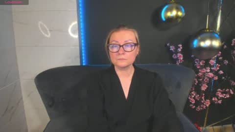 Alexandra online show from 01.13.25