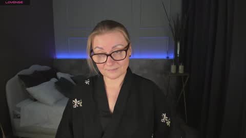 Alexandra online show from 01.24.25