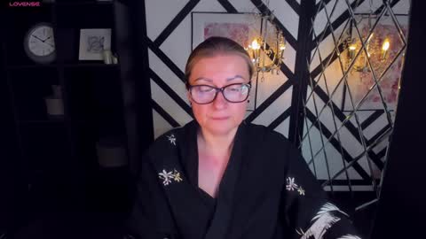 Alexandra online show from 02.09.25