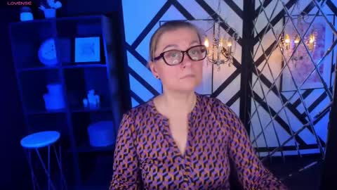 Alexandra online show from 03.03.25