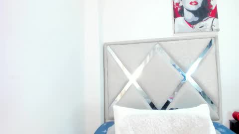 Snapshot of alexandra_torress chatting on 02.06.26 alexandra online show from 02.06.26