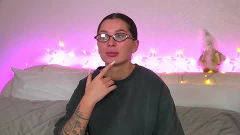 AlexandraBloom online show from 12.17.24