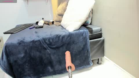 Alexandra online show from 01.03.25