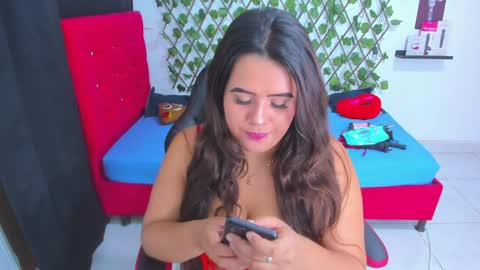ALEXANDRA online show from 01.08.25