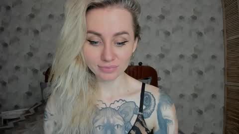 Snapshot of alexarush chatting on 01.13.25 alexarush online show from 01.13.25