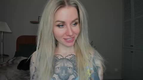 Snapshot of alexarush chatting on 02.26.25 alexarush online show from 02.26.25