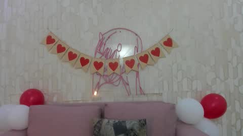 Snapshot of alexasophia24 chatting on 02.13.26 alexasophia online show from 02.13.26