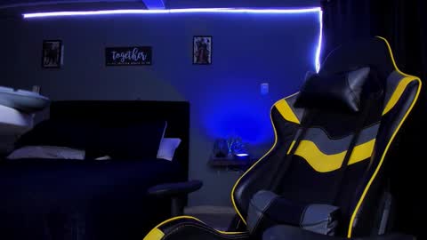 alexgiraldo__ online show from 10.28.25