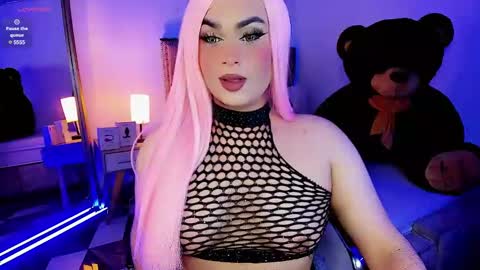 Snapshot of alexia_mattel chatting on 02.09.25  alexia mattel  online show from 02.09.25
