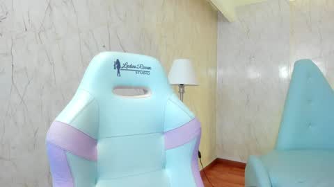 Snapshot of alexiacooperr chatting on 12.03.24 Alexiaa Online 1430 to 2100 GMT-5 online show from 12.03.24