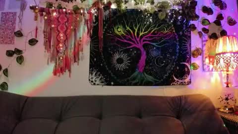 Snapshot of alexiafisher_ chatting on 10.24.25 Alex online show from 10.24.25