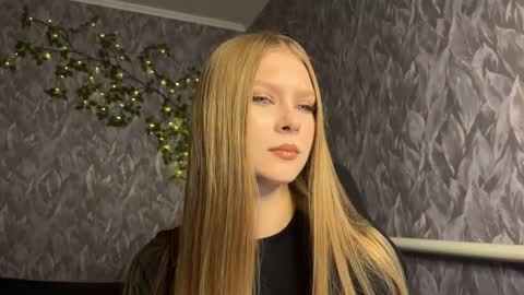 Snapshot of alexialunaris chatting on 05.31.26 Alexia online show from 05.31.26