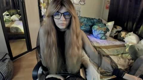 Snapshot of alexiamaiex chatting on 04.20.26 alexiamaiex online show from 04.20.26