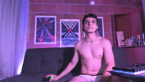 Alexi Jacobs online show from 10.04.25