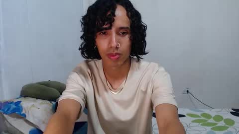 Alexis online show from 12.21.25