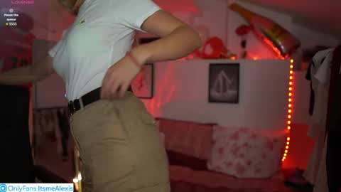 Alexis Texas online show from 09.20.25