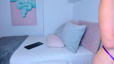 Snapshot of alexis_rosses chatting on 02.15.25 Alexiis 3 online show from 02.15.25