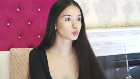 Snapshot of alexisdevine chatting on 02.09.26 alexisdevine online show from 02.09.26