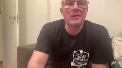 Snapshot of alexmale281 chatting on 12.02.25 MrAM online show from 12.02.25