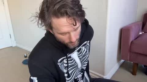 Alex Mann online show from 01.05.26