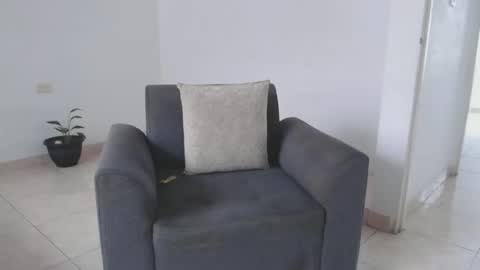 Snapshot of alexmaximuss chatting on 12.13.24 Maximuss online show from 12.13.24