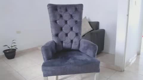 Snapshot of alexmaximuss chatting on 12.24.24 Maximuss online show from 12.24.24