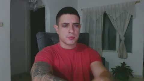 Snapshot of alexmaximuss chatting on 02.16.25 Maximuss online show from 02.16.25