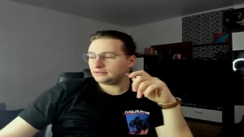 Snapshot of alexs9xtime chatting on 01.09.26 alexs9xtime online show from 01.09.26