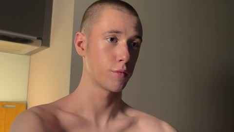 Snapshot of alexwos chatting on 01.10.25 Alex online show from 01.10.25