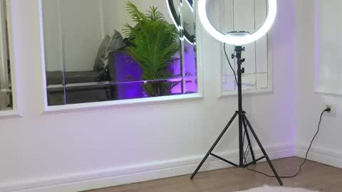 Snapshot of alexxiskye chatting on 09.18.25 alexxiskye online show from 09.18.25