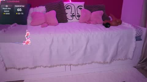 Alexxis Rae online show from 02.24.26