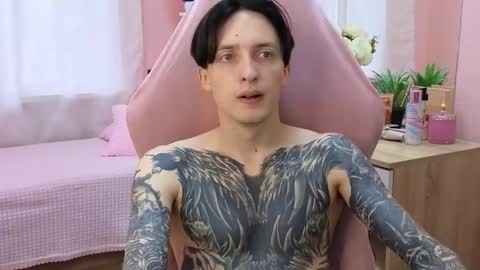 Alex online show from 10.04.25